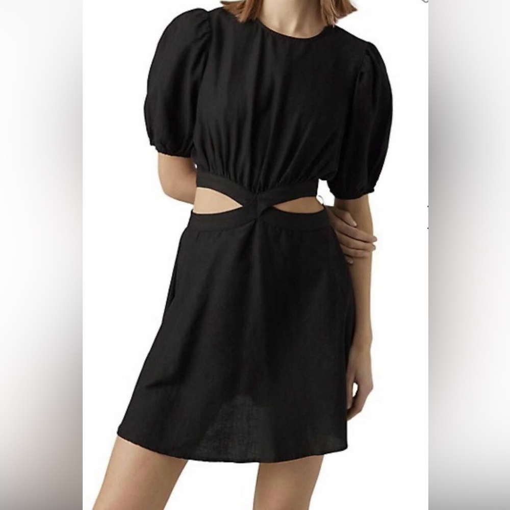 Vero Moda - Puff Sleeve/Cut-Out Back